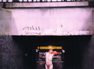 Каждый новый день начинается с нежного поцелуя моего персонального дилера, 2017.